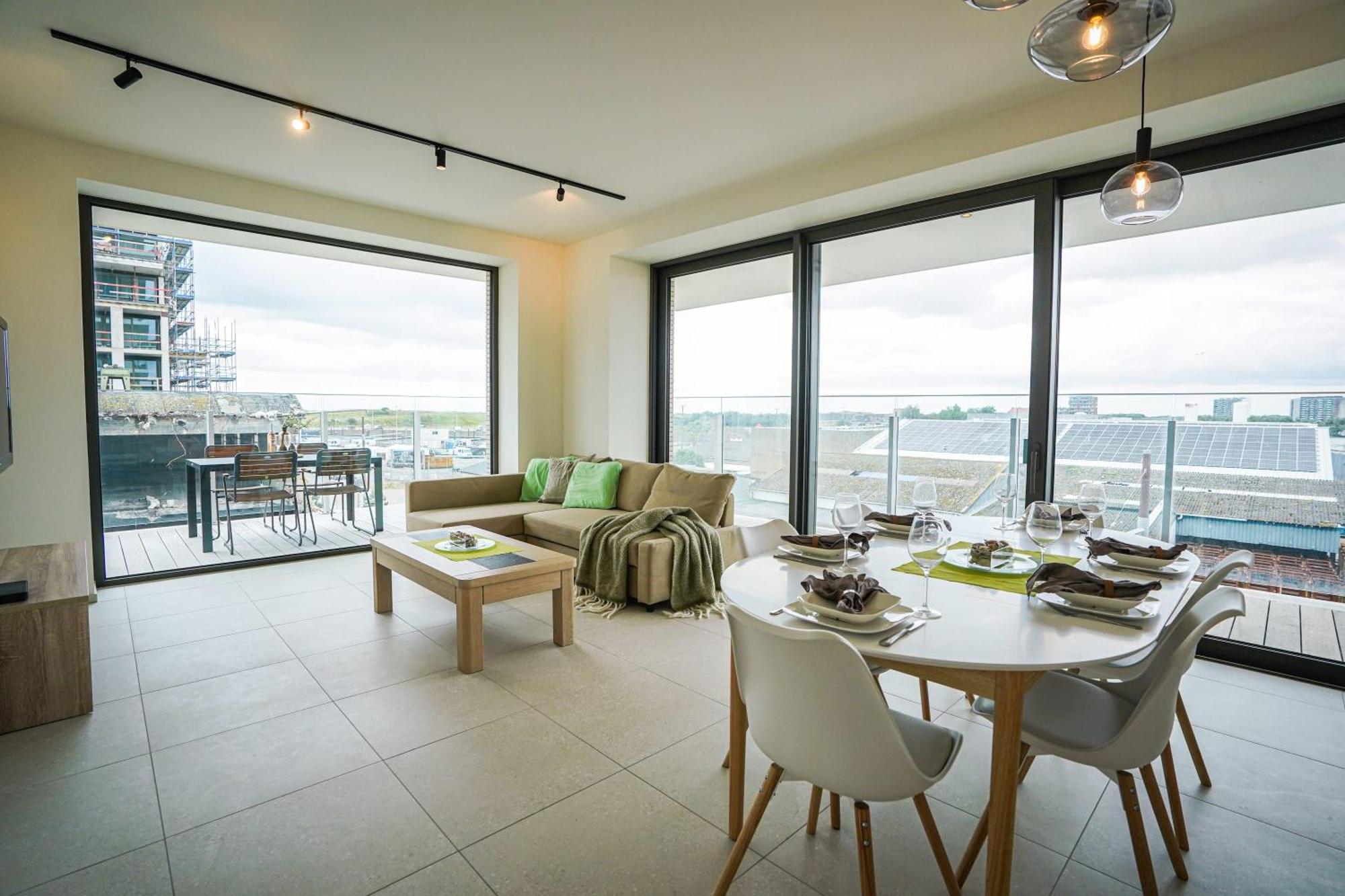 Huswell - Beautiful Apartment With Communal Pool And Gym Oostende Ngoại thất bức ảnh